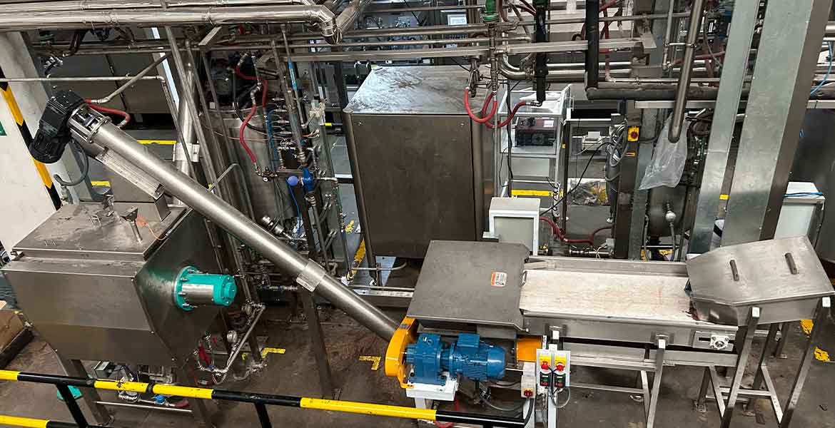 Diseño, fabricación de maquinaria, reparación de tanques, marmitas, tolvas, chimeneas. Estructuras metálicas. Acero inoxidable, acero carbón, Aluminio.