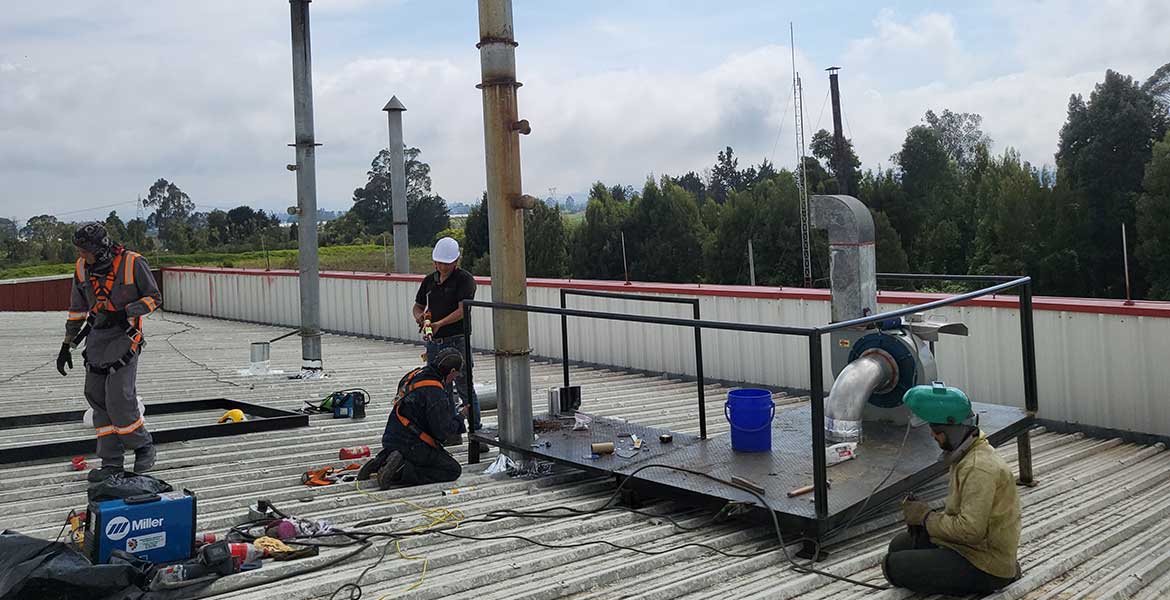 Servicio de mantenimiento mecanico preventivo, correctivo, reparaciones,
                                            adecuaciones. Servicio de torno, fresadora, prensa hidráulica.