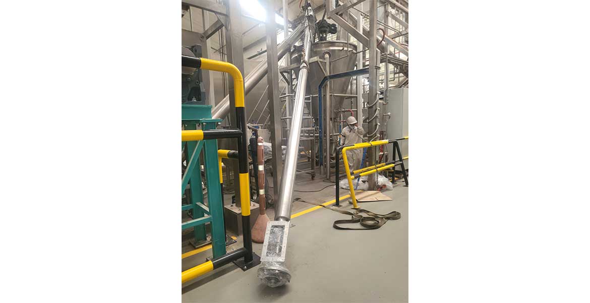 Montaje de equipos, reubicación de tanques, desmontaje, reubicación de equipos, montaje de maquinaria.