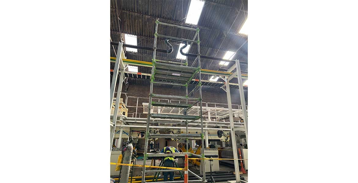 Instalación de tuberías para servicios industriales; vapor, agua, alimentos, amoniaco, químicos. En acero inoxidable; sanitaria, sch 10,40,80, acero carbón, polipropileno.